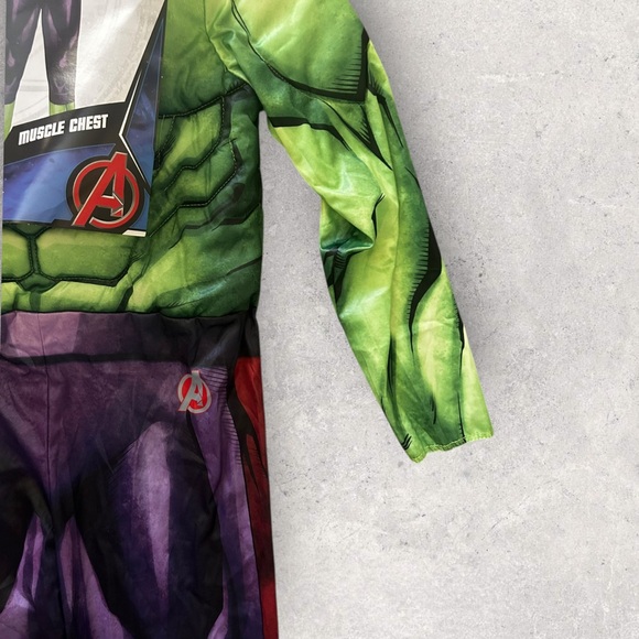 NEW Marvel Avengers Hulk Kids Costume - Muscle Chest Size Large - Picture 5 of 7
